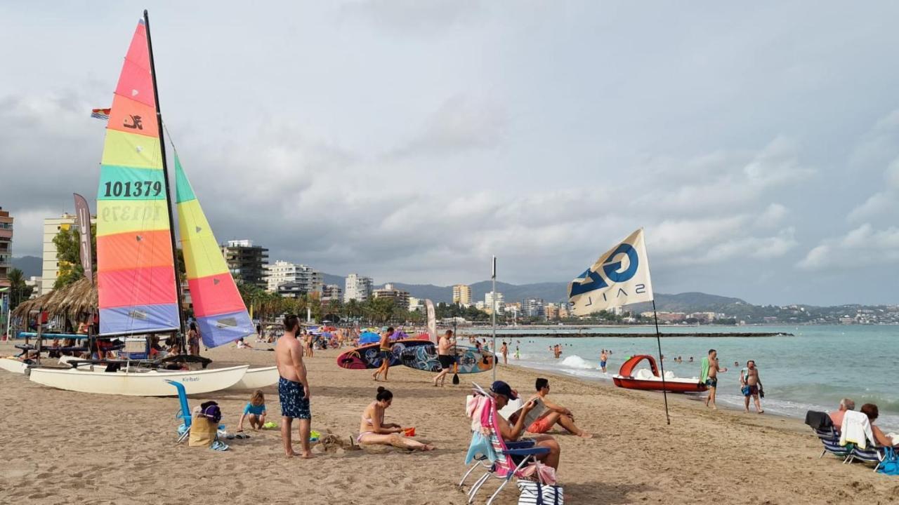 Apartamento De 1 Habitacion Frente Al Mar Y Con Piscina Apartman Benicàssim Kültér fotó