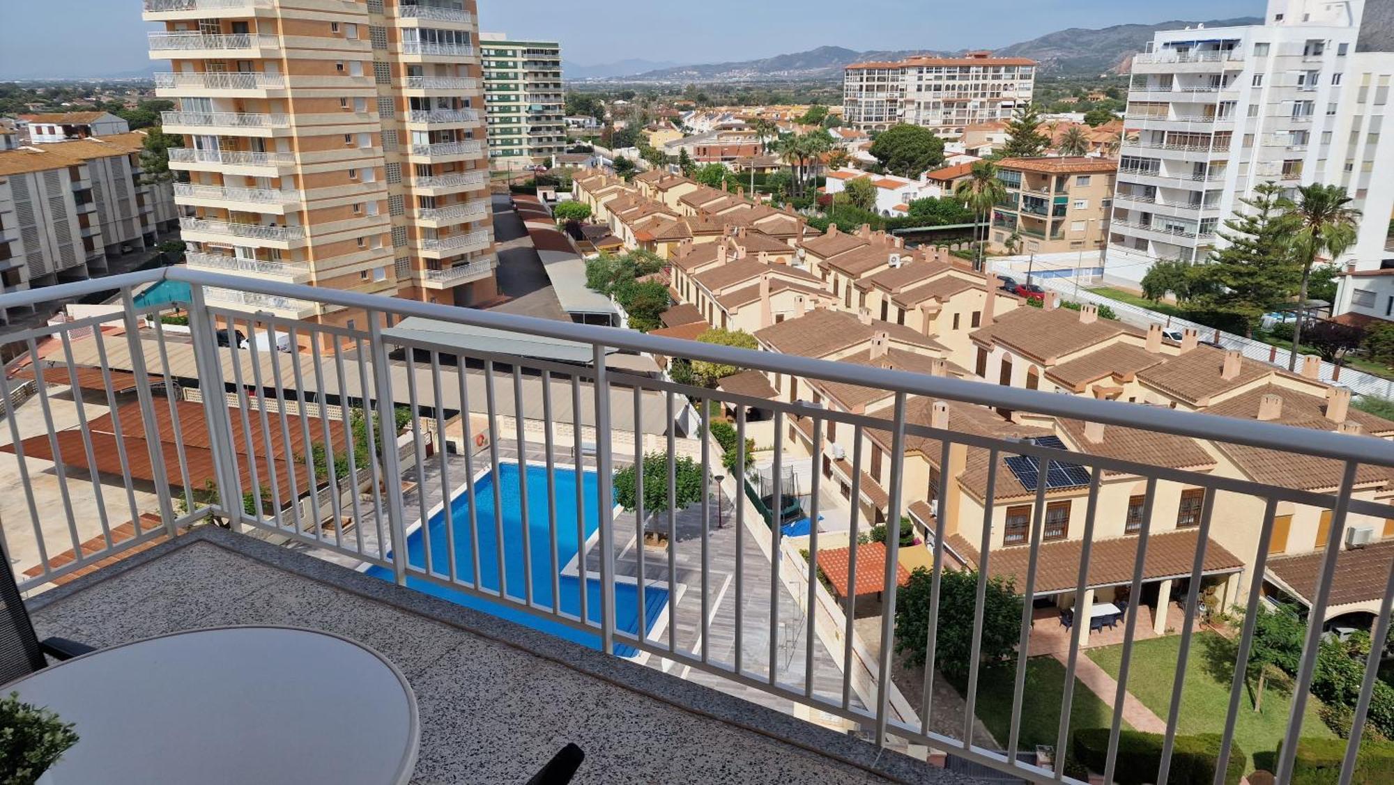 Apartamento De 1 Habitacion Frente Al Mar Y Con Piscina Apartman Benicàssim Kültér fotó