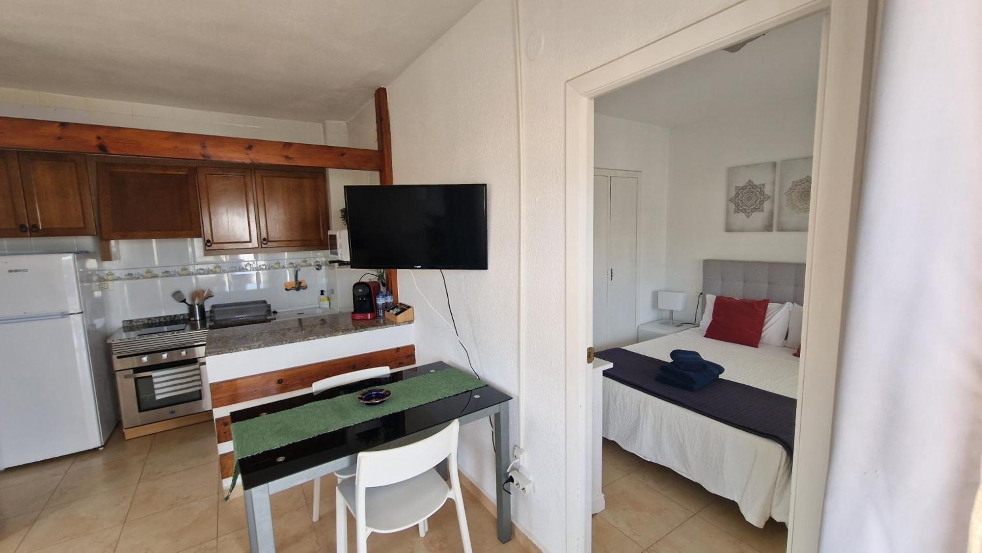 Apartamento De 1 Habitacion Frente Al Mar Y Con Piscina Apartman Benicàssim Kültér fotó